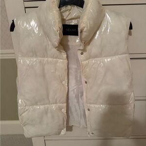 Deluc Women's Shiny Cream Puffer Vest